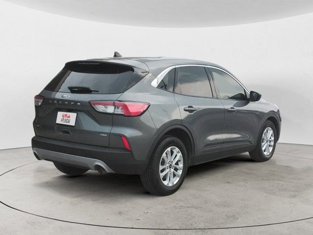 2022 Ford Escape Hybrid SE