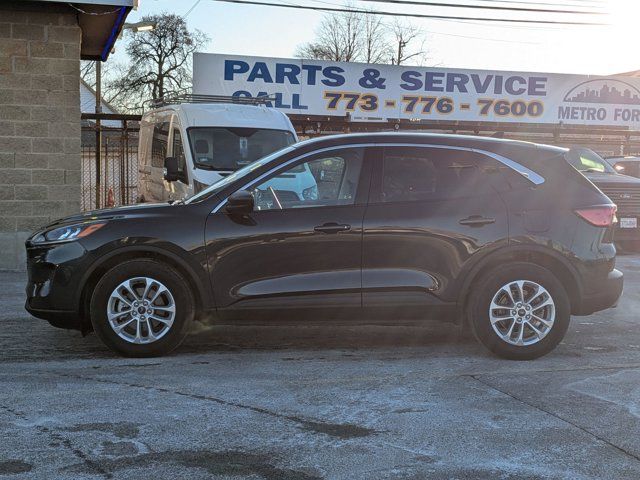 2022 Ford Escape Hybrid SE