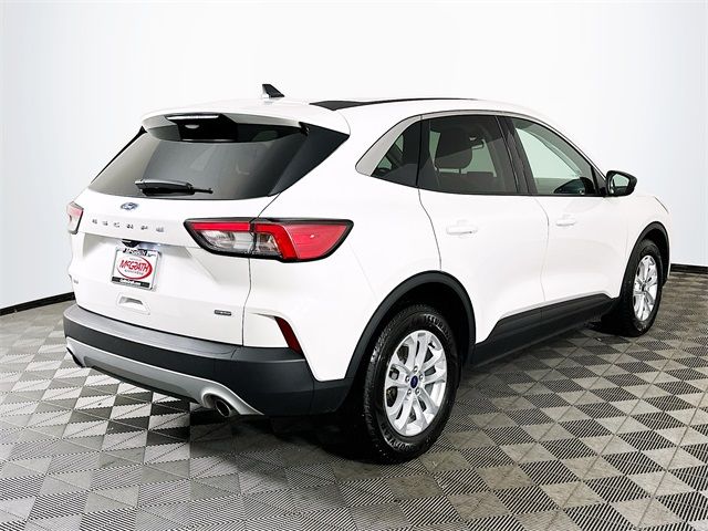 2022 Ford Escape Hybrid SE