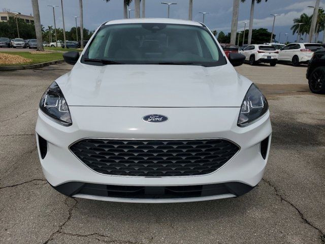 2022 Ford Escape Hybrid SE