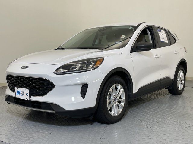 2022 Ford Escape Hybrid SE