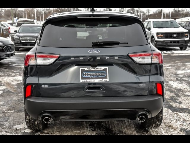 2022 Ford Escape Hybrid SE