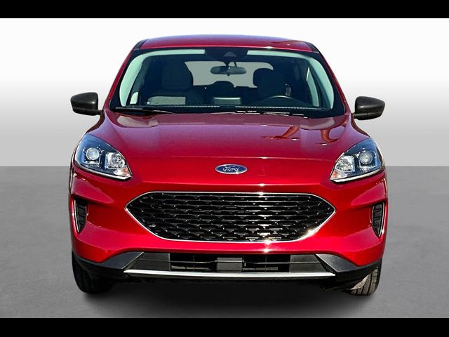 2022 Ford Escape Hybrid SE