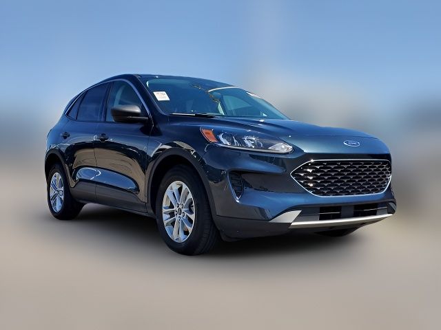 2022 Ford Escape Hybrid SE