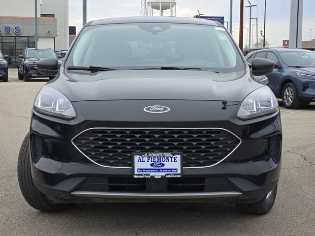 2022 Ford Escape Hybrid SE