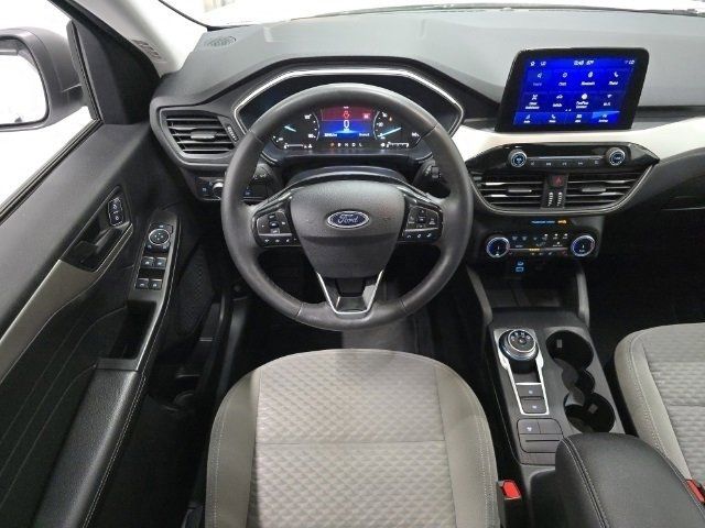 2022 Ford Escape Hybrid SE