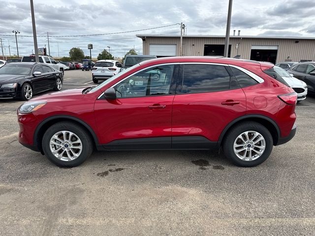 2022 Ford Escape Hybrid SE