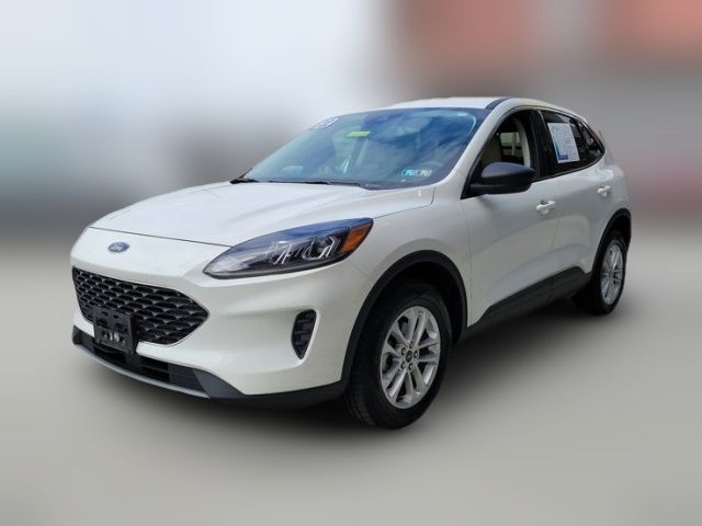 2022 Ford Escape Hybrid SE