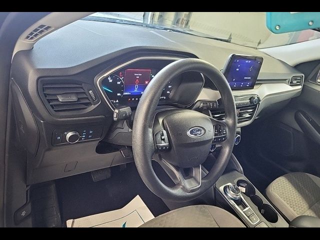 2022 Ford Escape Hybrid SE