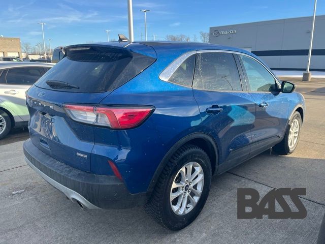 2022 Ford Escape Hybrid SE