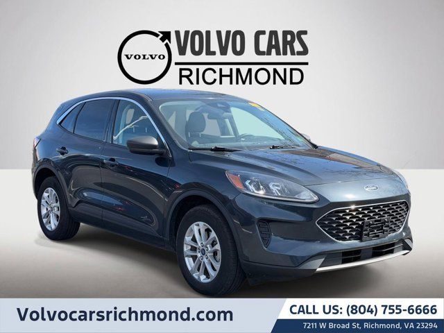 2022 Ford Escape Hybrid SE