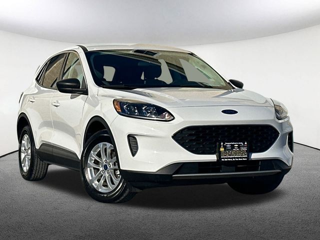 2022 Ford Escape Hybrid SE