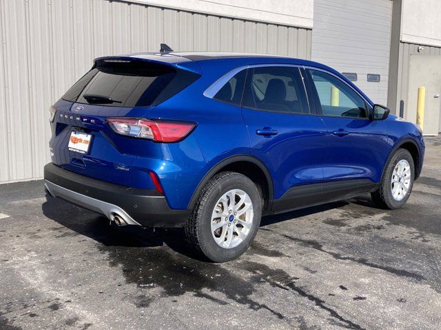 2022 Ford Escape Hybrid SE