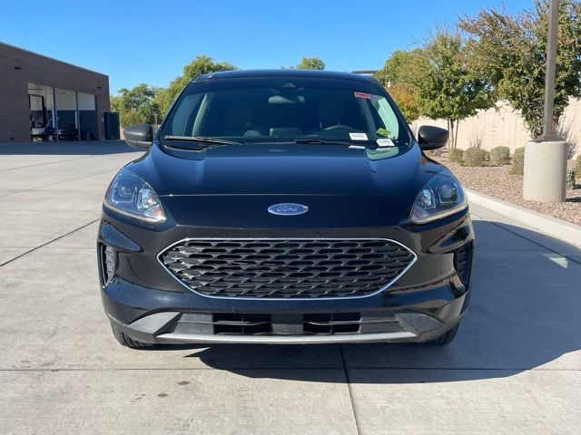 2022 Ford Escape Hybrid SE