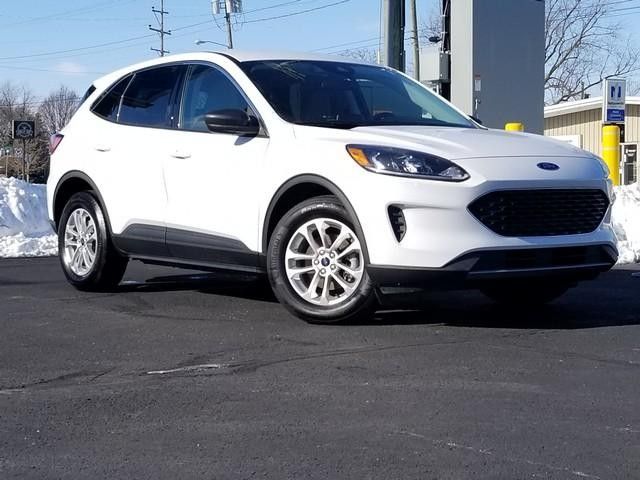 2022 Ford Escape Hybrid SE