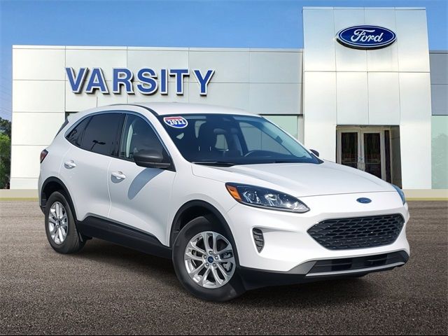 2022 Ford Escape Hybrid SE