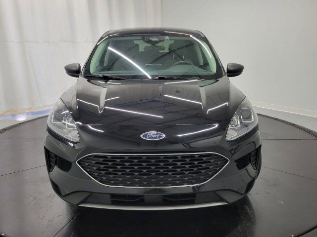 2022 Ford Escape Hybrid SE