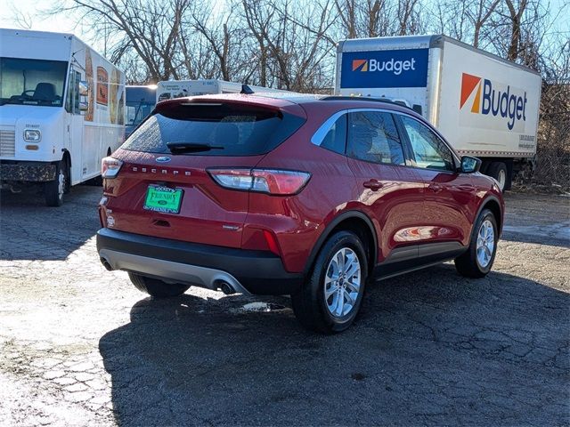 2022 Ford Escape Hybrid SE