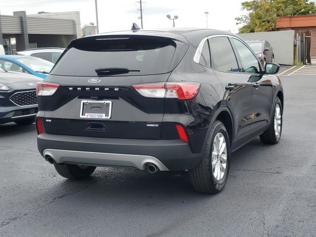 2022 Ford Escape Hybrid SE