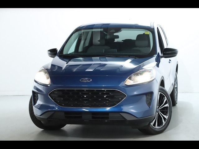 2022 Ford Escape Hybrid SE