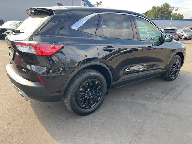 2022 Ford Escape Hybrid SE