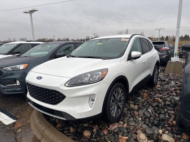 2022 Ford Escape Titanium