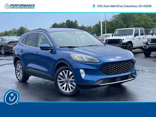 2022 Ford Escape Titanium