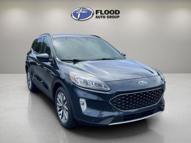 2022 Ford Escape Titanium