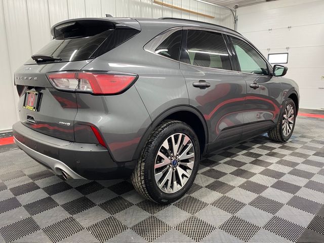 2022 Ford Escape Titanium