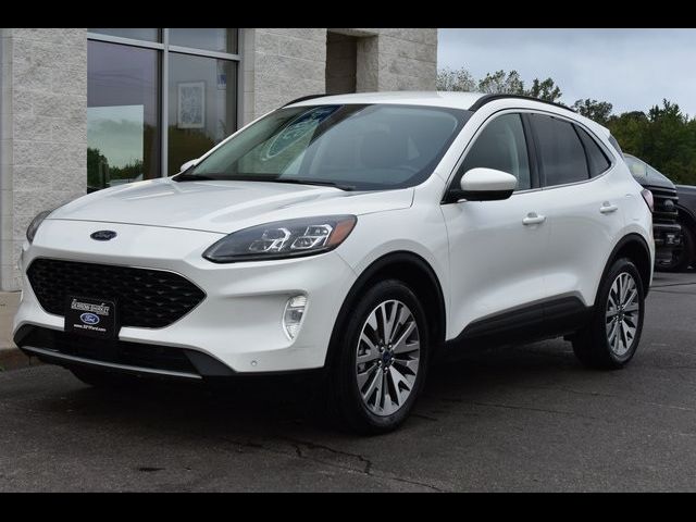 2022 Ford Escape Titanium