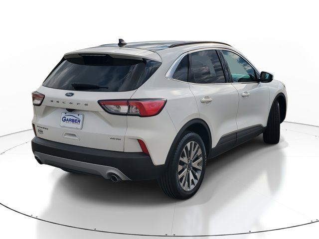 2022 Ford Escape Titanium