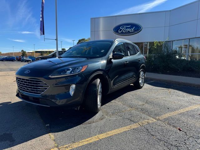 2022 Ford Escape Titanium