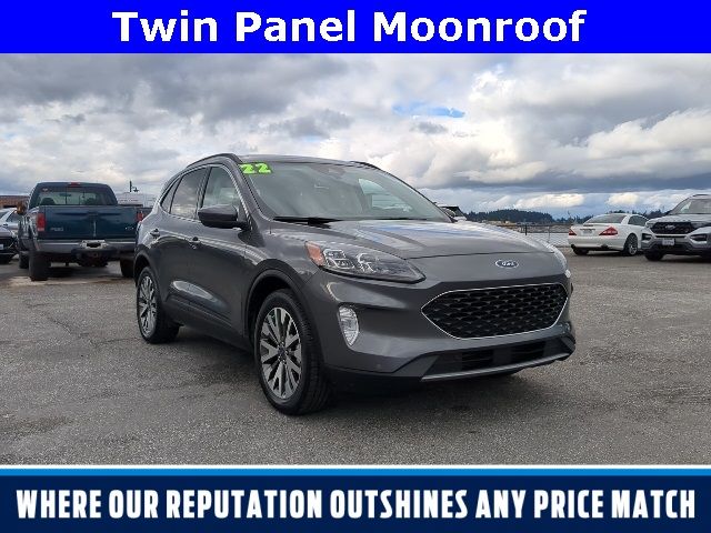 2022 Ford Escape Titanium