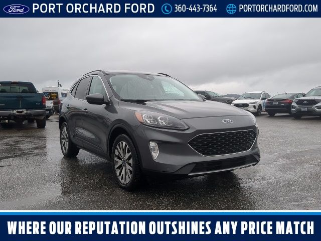 2022 Ford Escape Titanium