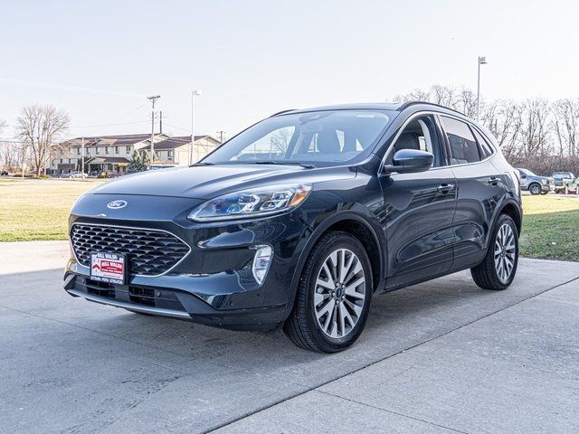 2022 Ford Escape Titanium