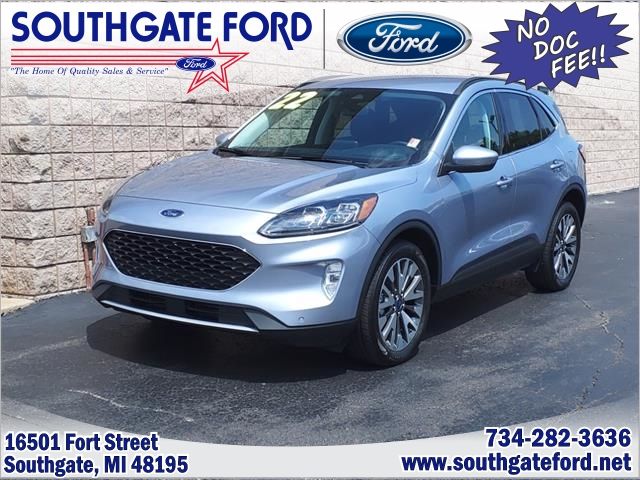 2022 Ford Escape Titanium