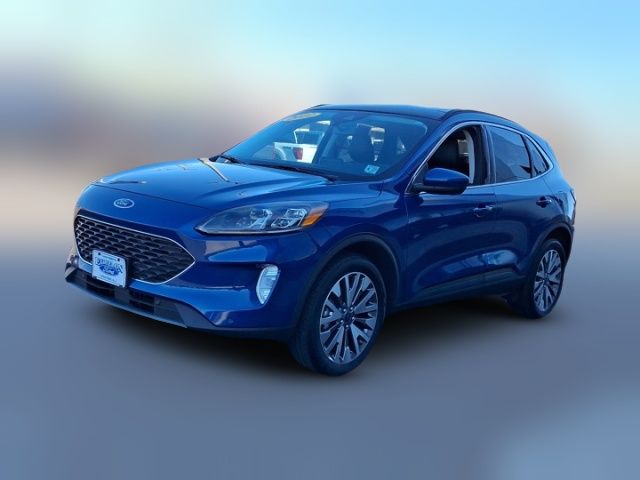 2022 Ford Escape Titanium