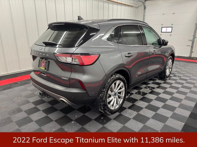 2022 Ford Escape Titanium