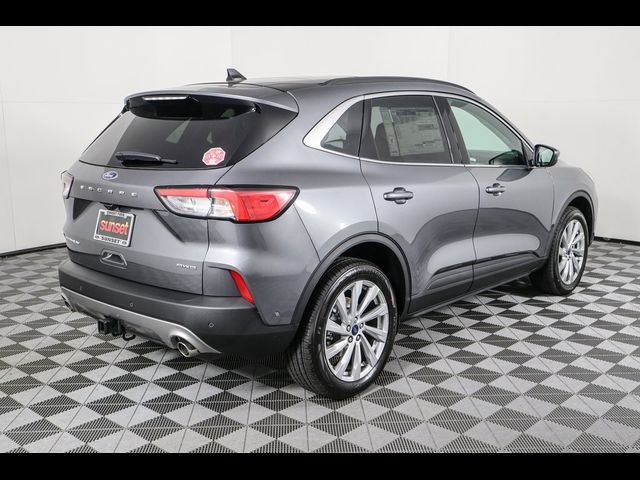 2022 Ford Escape Titanium