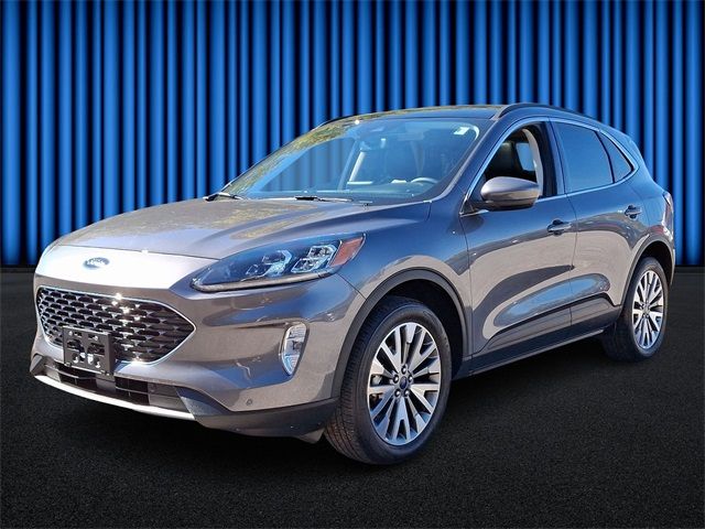 2022 Ford Escape Titanium