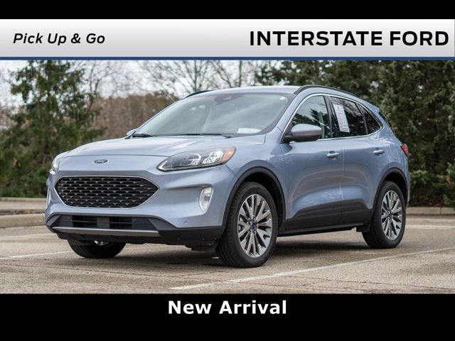 2022 Ford Escape Titanium