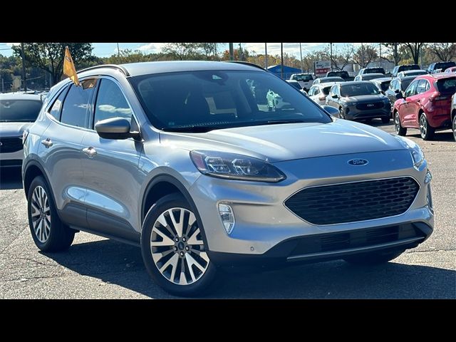 2022 Ford Escape Titanium