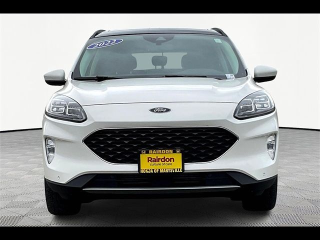 2022 Ford Escape Titanium