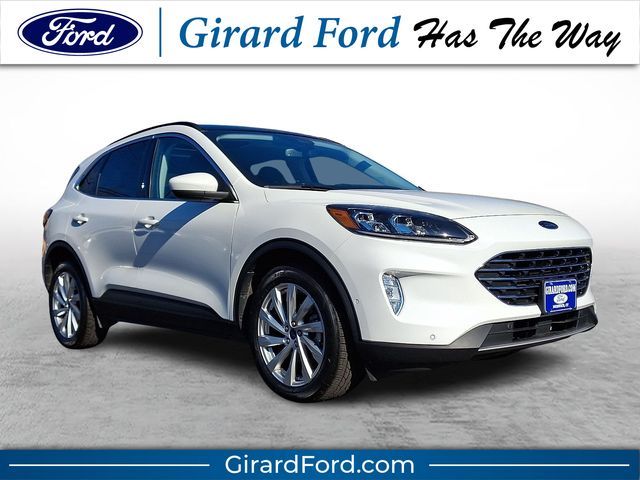 2022 Ford Escape Titanium