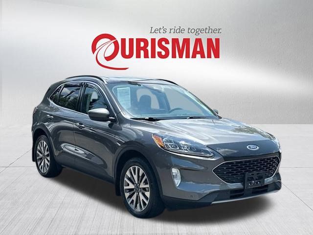 2022 Ford Escape Titanium