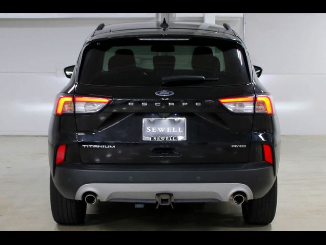 2022 Ford Escape Titanium