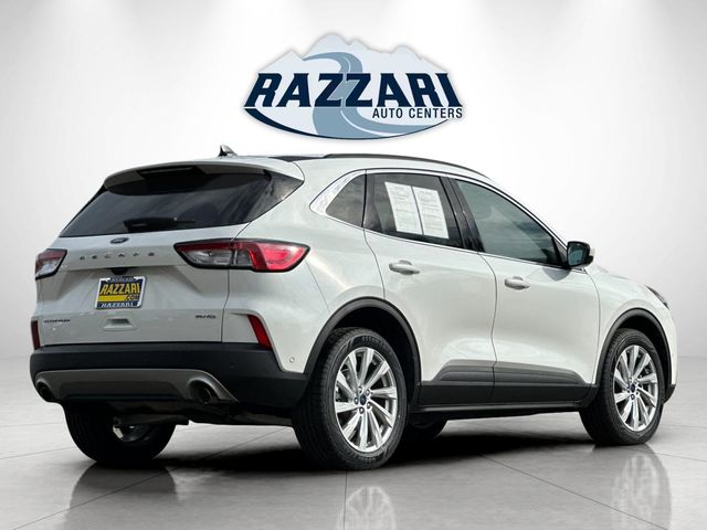 2022 Ford Escape Titanium