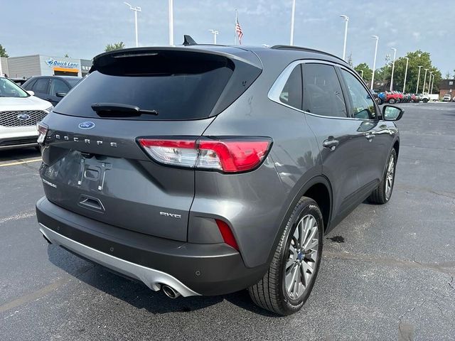 2022 Ford Escape Titanium