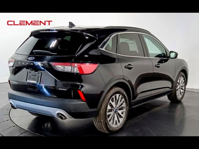 2022 Ford Escape Titanium