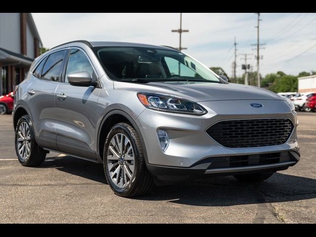 2022 Ford Escape Titanium